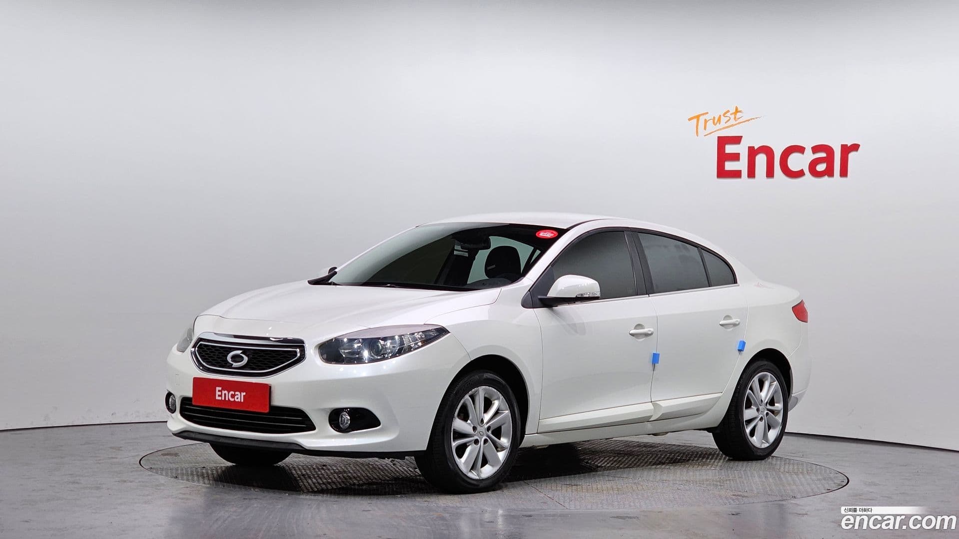 Main__Slider__Photo:SM3 Renault-KoreaSamsung 2013.2-0