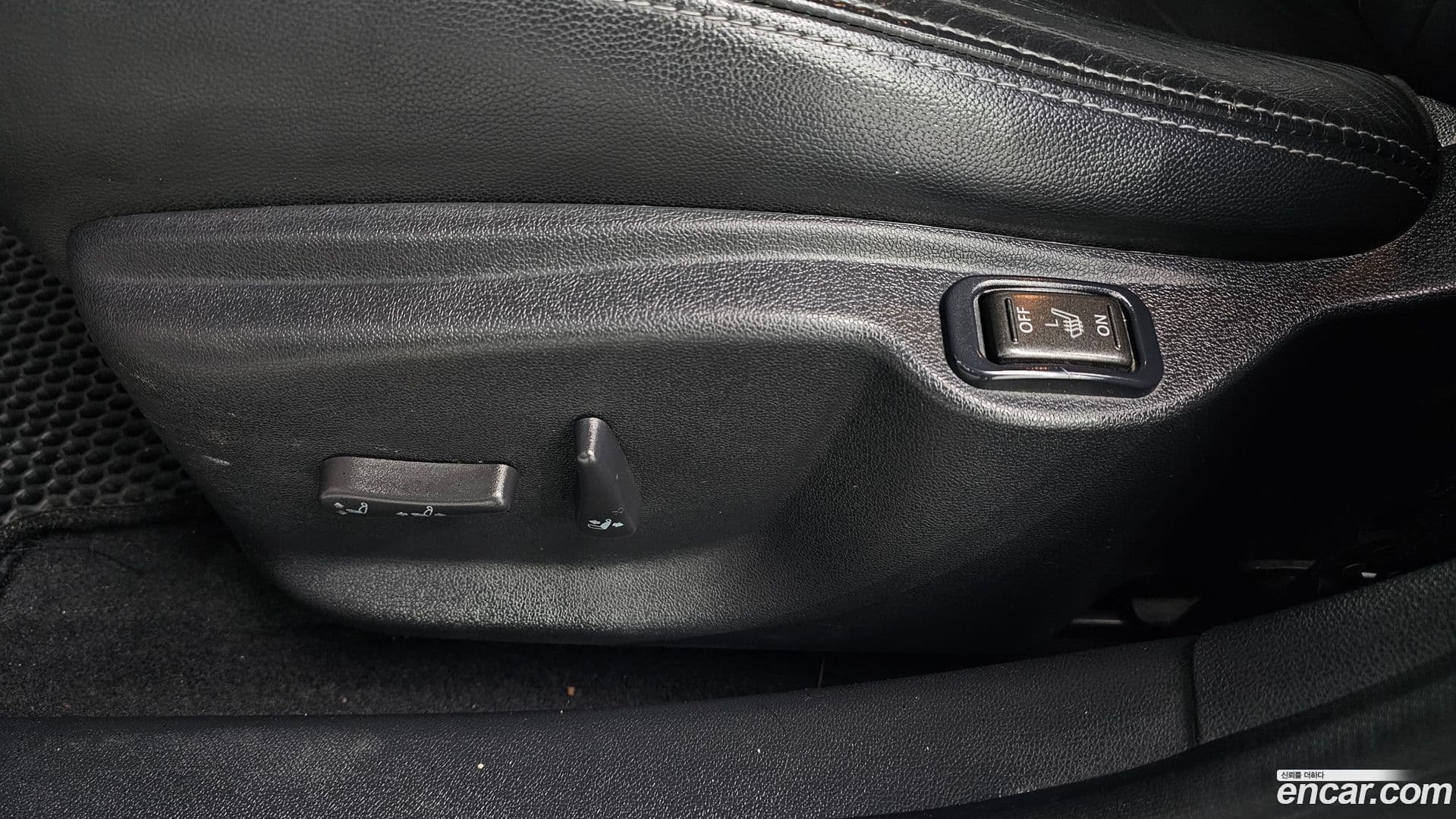 Main__Slider__Photo:SM3 Renault-KoreaSamsung 2013.2-18