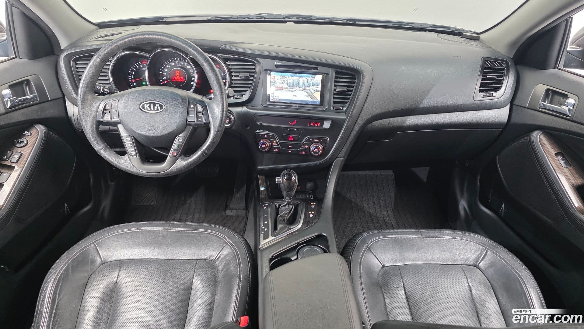 Main__Slider__Photo:K5 Kia 2011.0-6