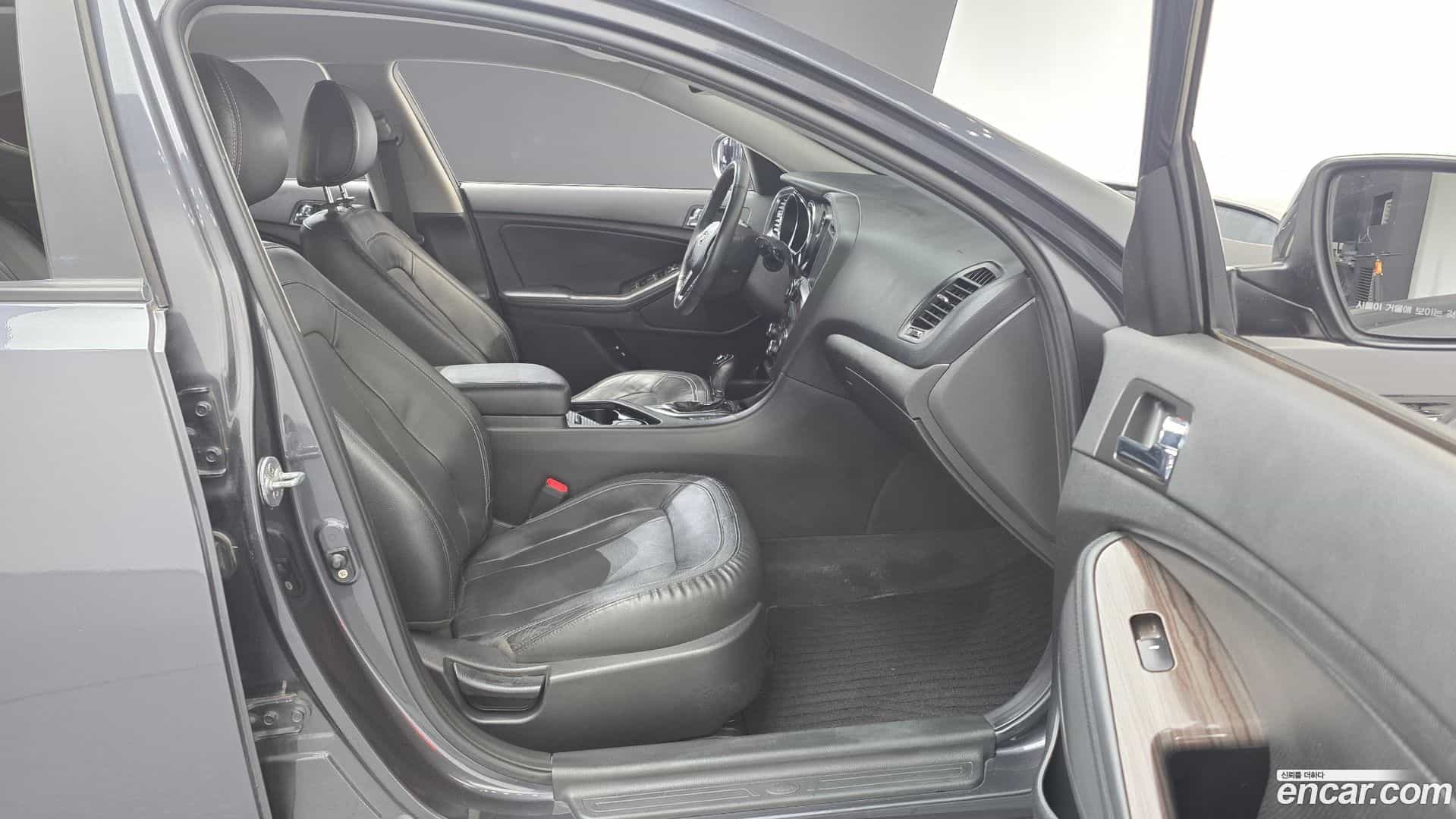 K5 Kia 2011.0-INNER-010