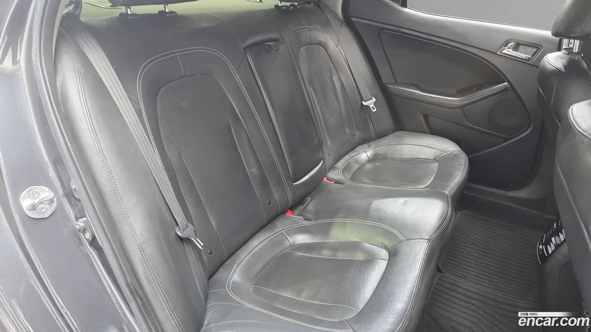 K5 Kia 2011.0-OPTION-016