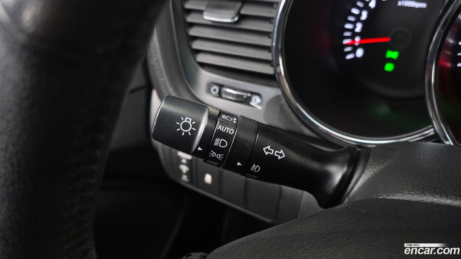 Main__Slider__Photo:K5 Kia 2011.0-16