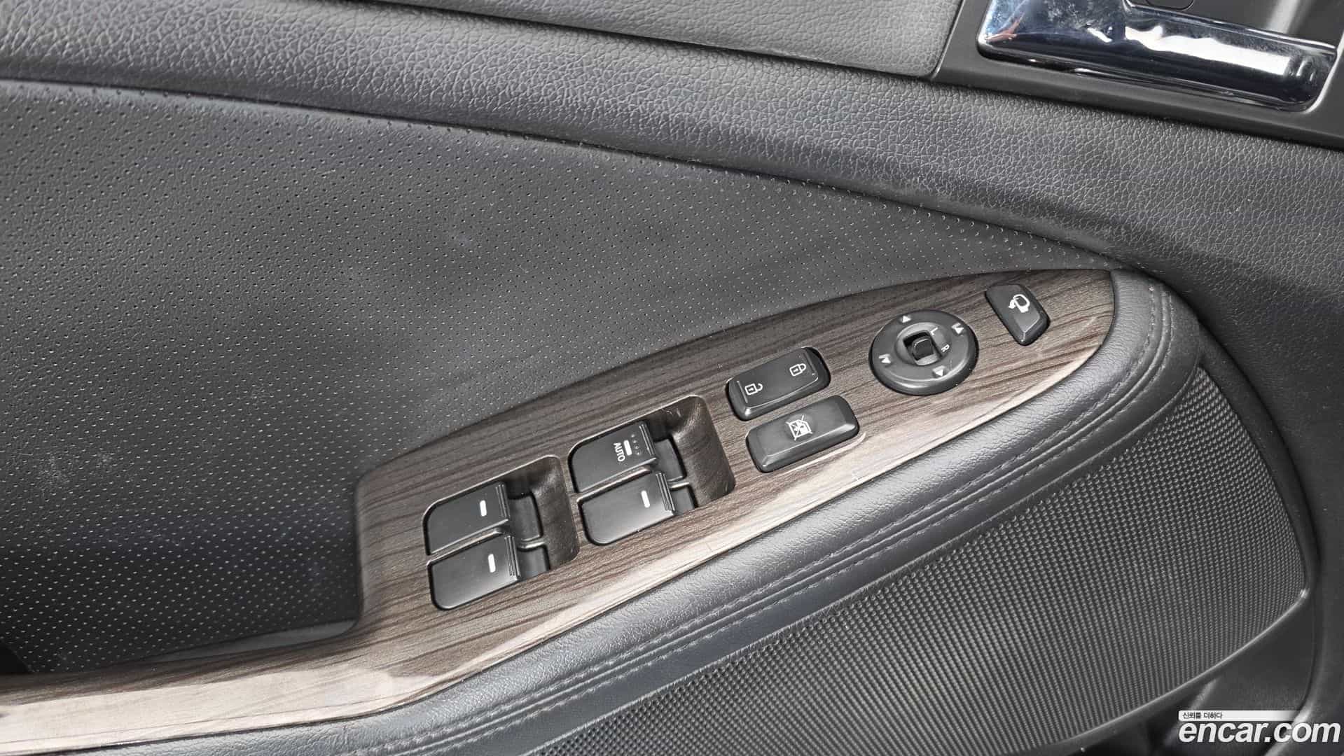 K5 Kia 2011.0-OPTION-022