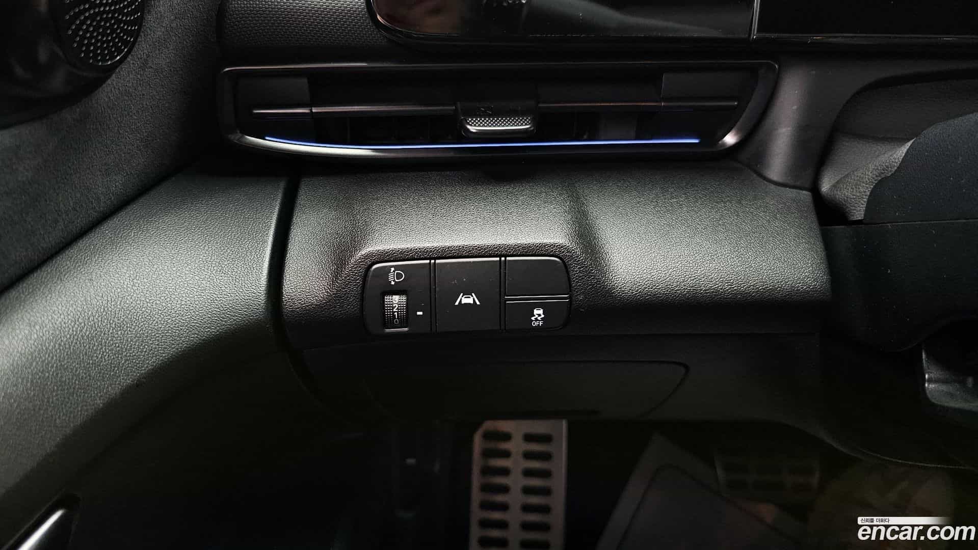 AVANTE Hyundai 2021.8-OPTION-023