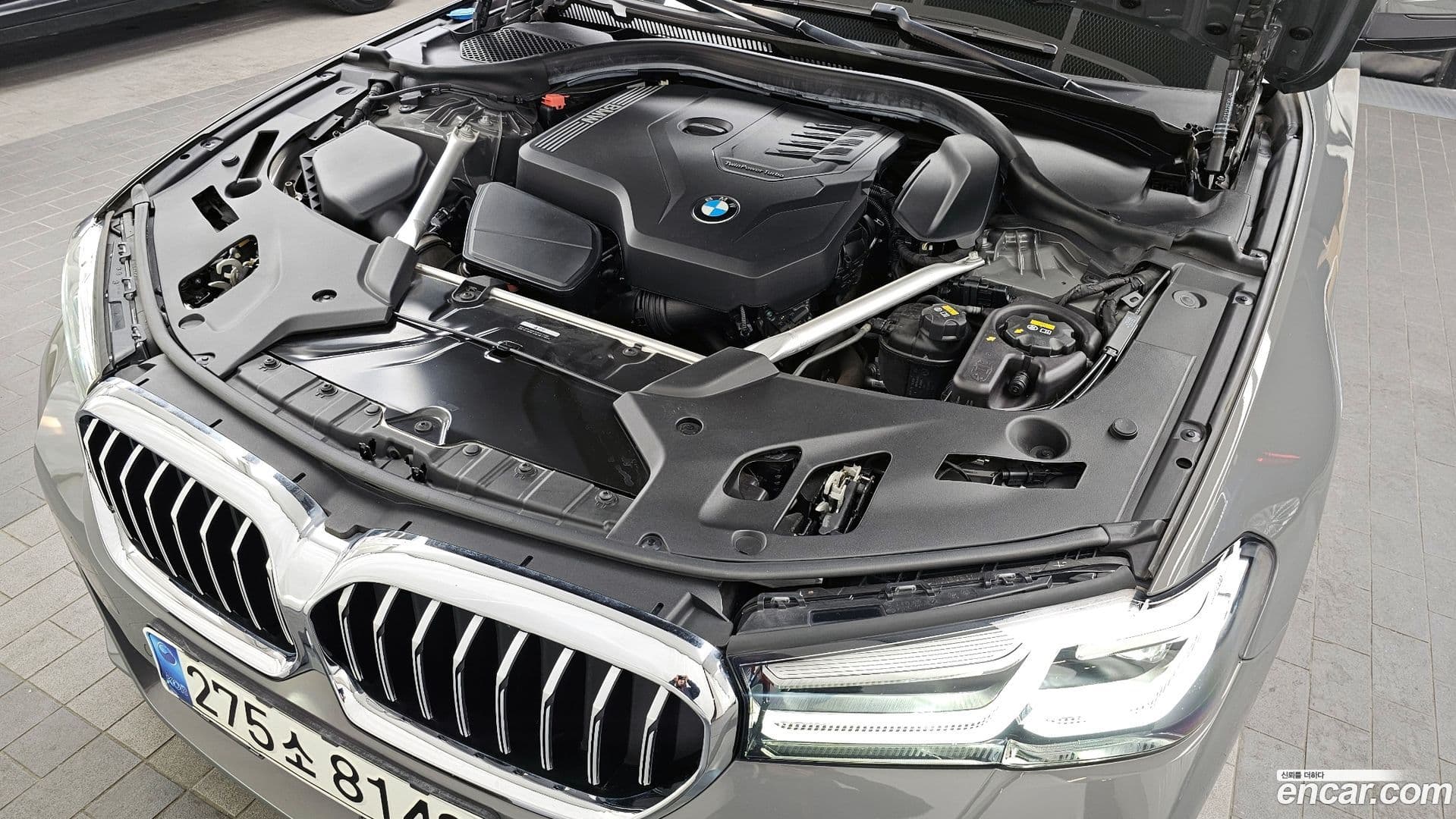 Main__Slider__Photo:5-Series BMW 2021.0-5