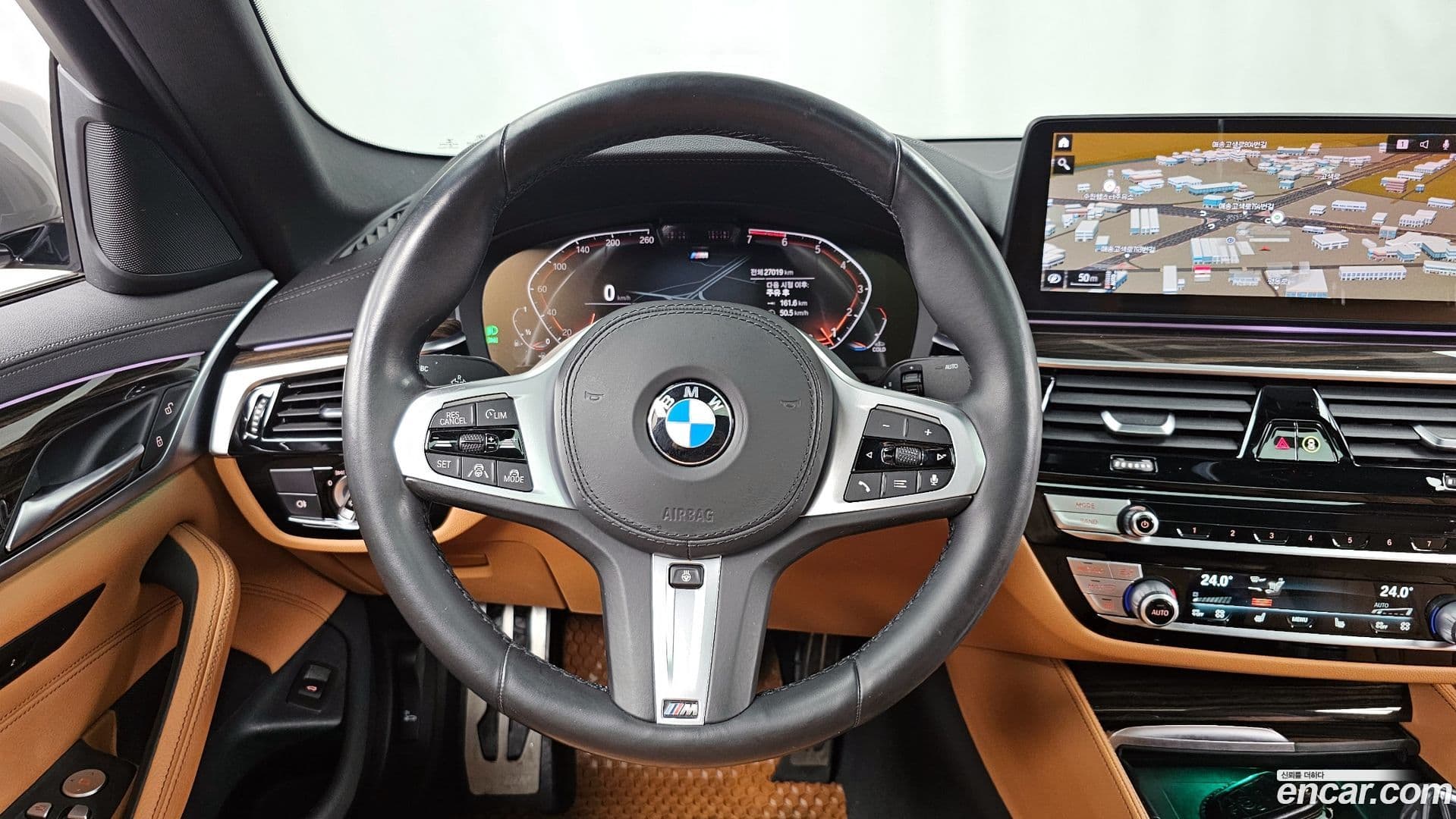 Main__Slider__Photo:5-Series BMW 2021.0-12