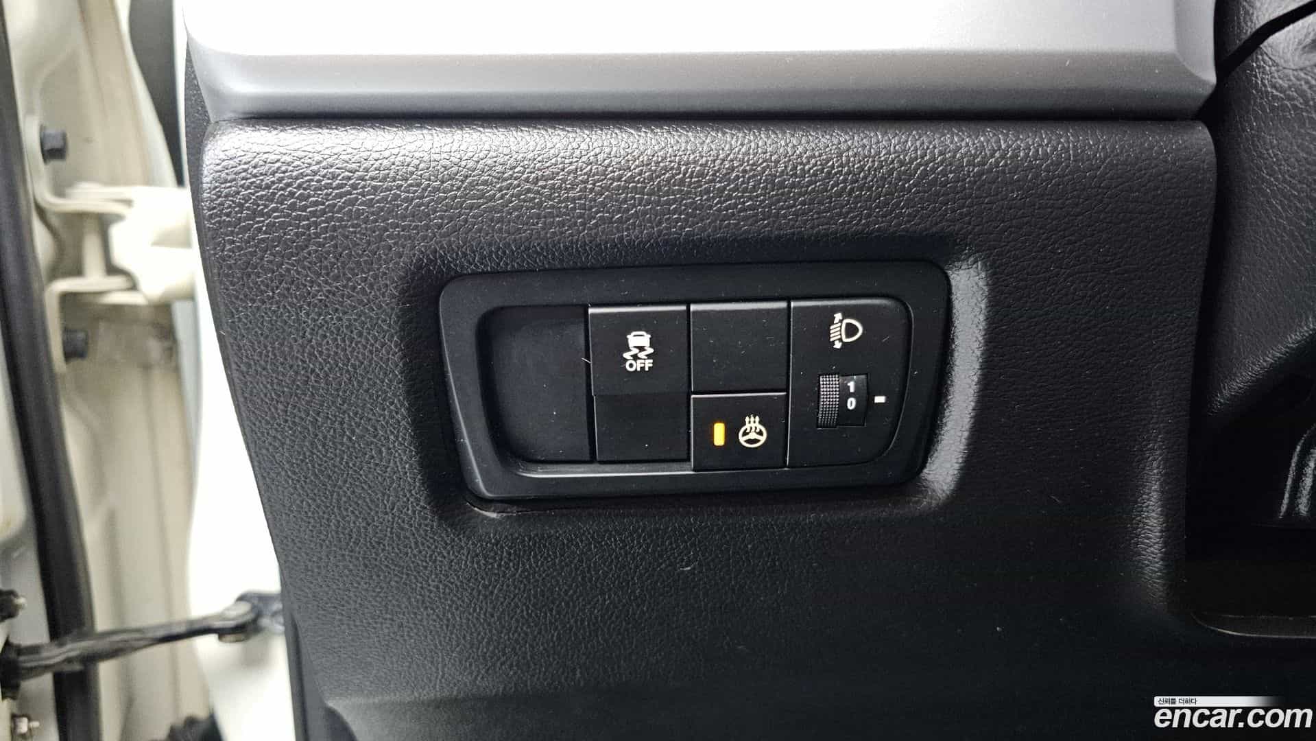 KORANDO KG_Mobility_Ssangyong 2016.1-OPTION-018