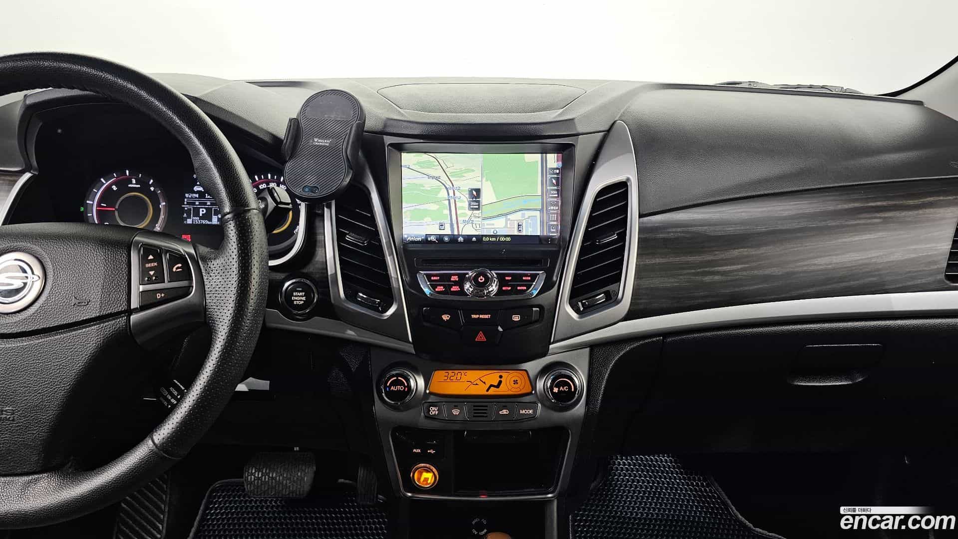 KORANDO KG_Mobility_Ssangyong 2016.1-OPTION-021