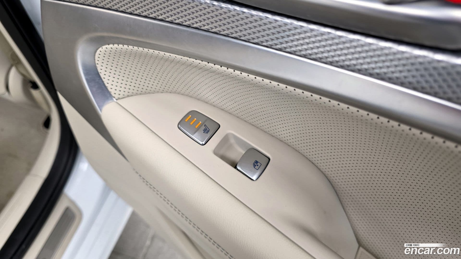 Main__Slider__Photo:G70 Genesis 2021.2-17