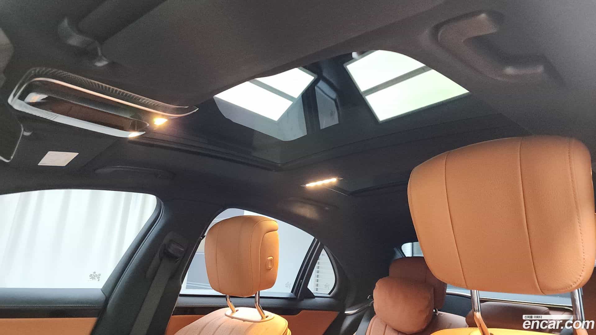 S-Class Mercedes-Benz 2022.5-OPTION-023