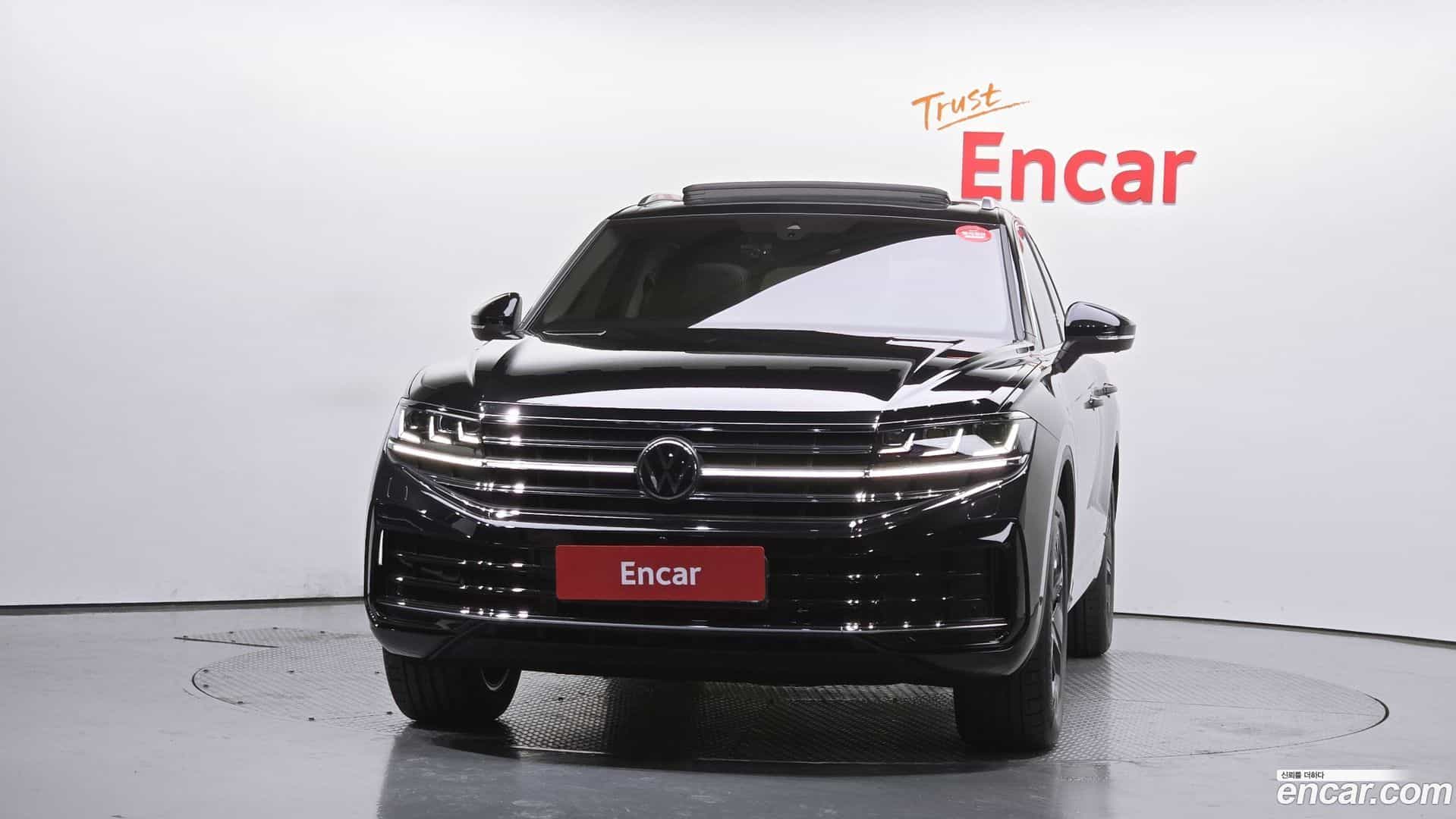 Touareg Volkswagen 2025.11-OUTER-003