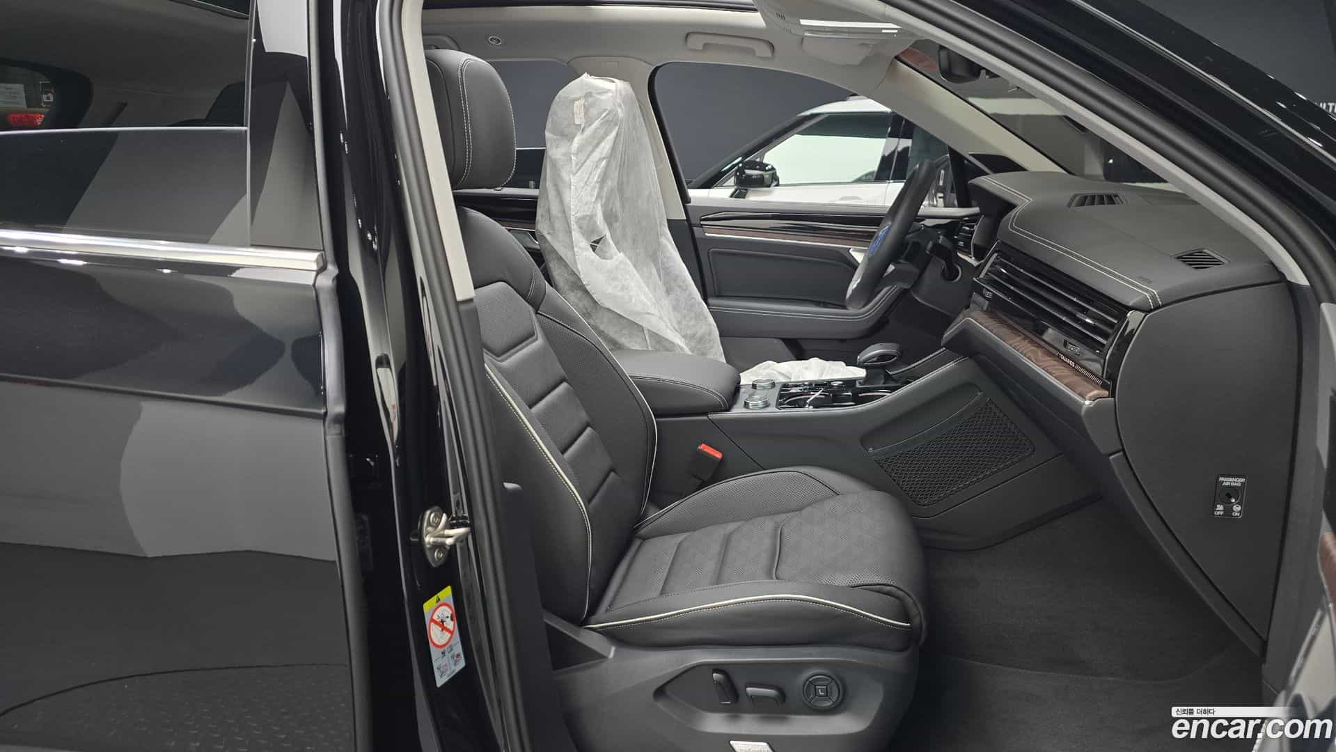 Touareg Volkswagen 2025.11-INNER-010