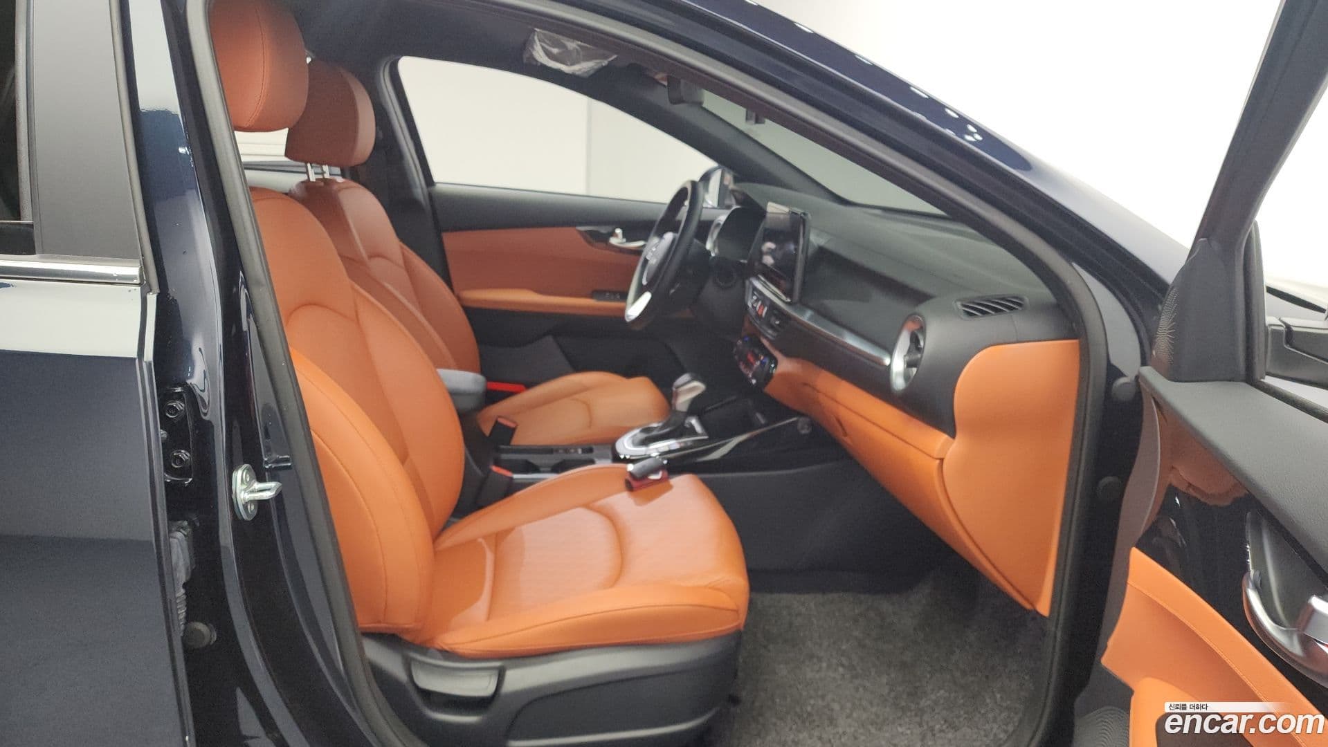 Main__Slider__Photo:K3 Kia 2023.11-11