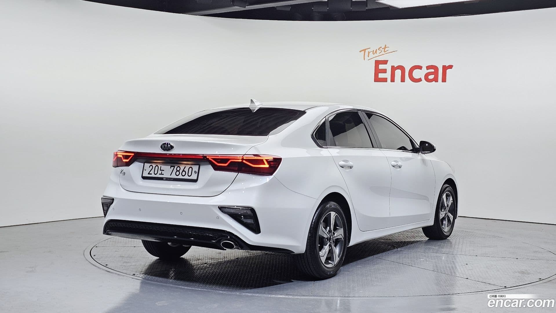 Main__Slider__Photo:K3 Kia 2019.4-1