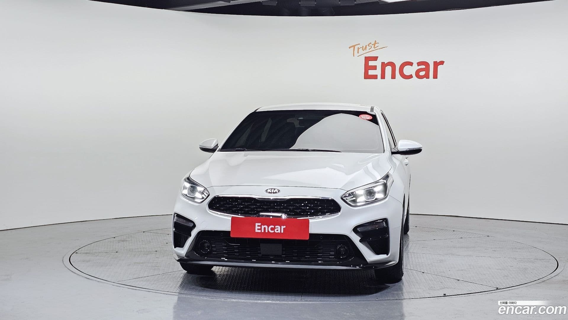 Main__Slider__Photo:K3 Kia 2019.4-2