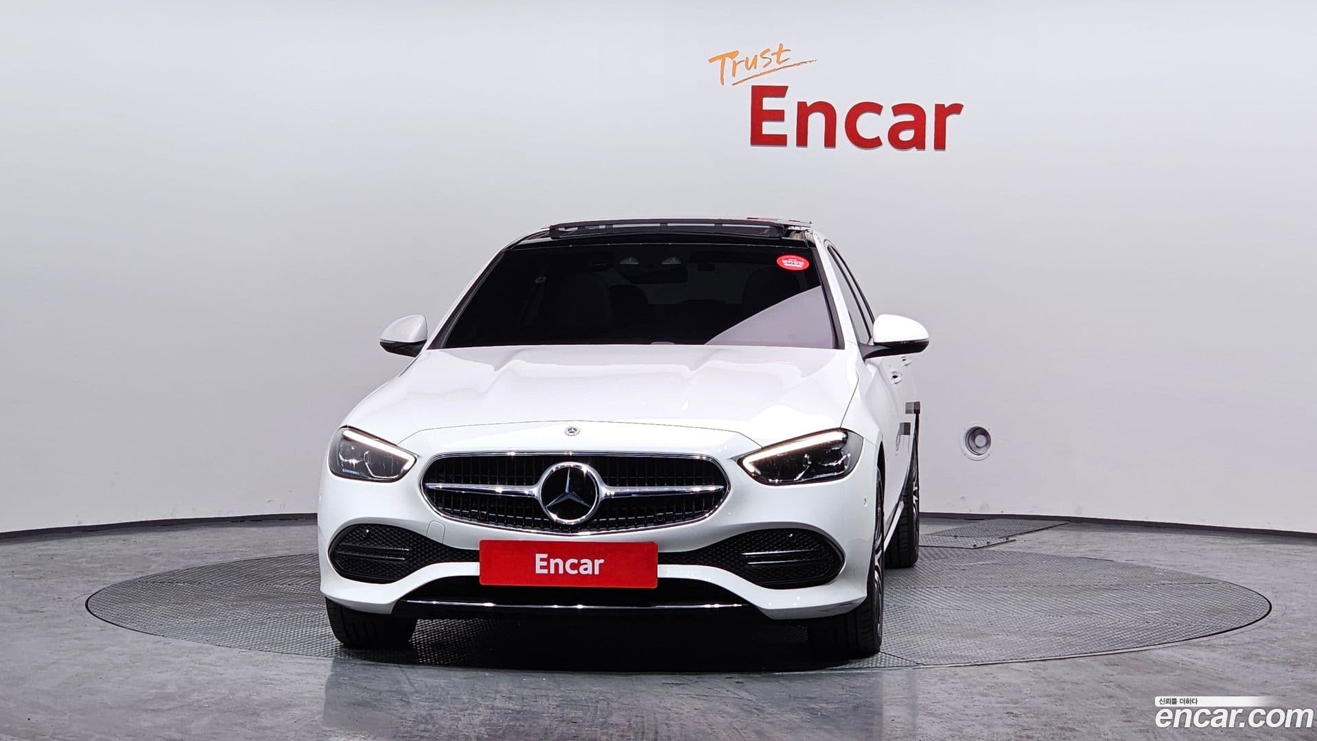 Main__Slider__Photo:C-Class Mercedes-Benz 2022.3-2