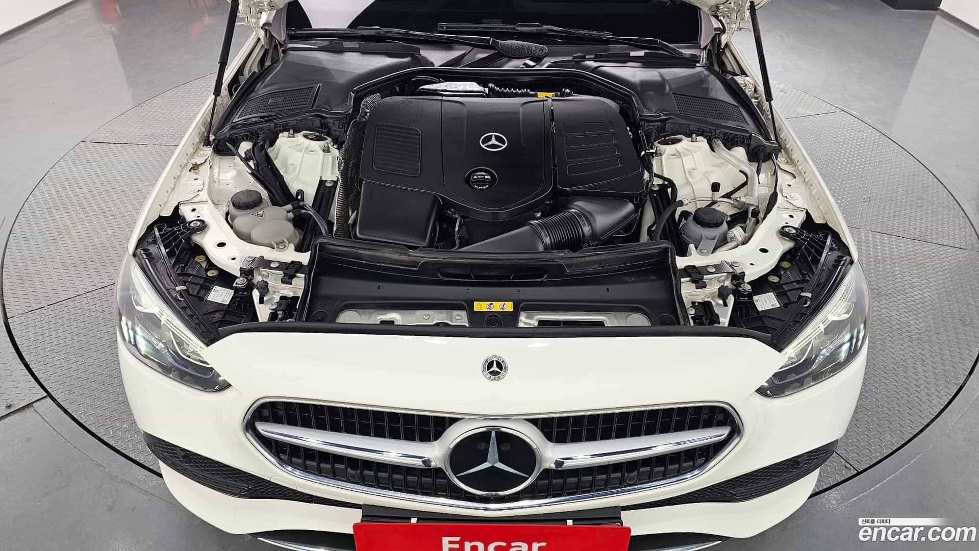 C-Class Mercedes-Benz 2022.3-INNER-006