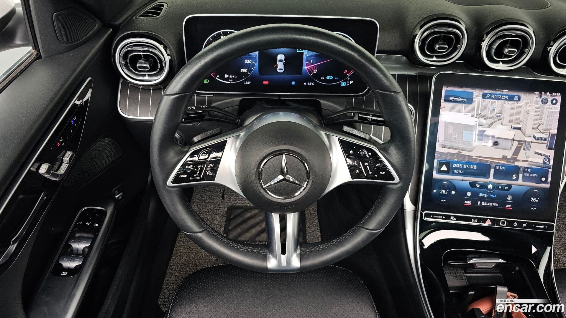 Main__Slider__Photo:C-Class Mercedes-Benz 2022.3-12