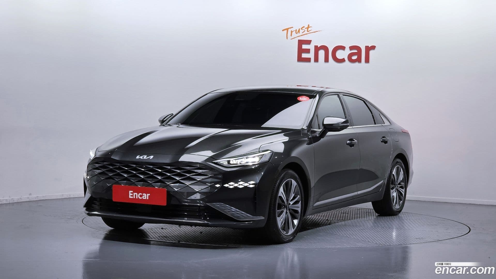 Main__Slider__Photo:K8 Kia 2021.9-0