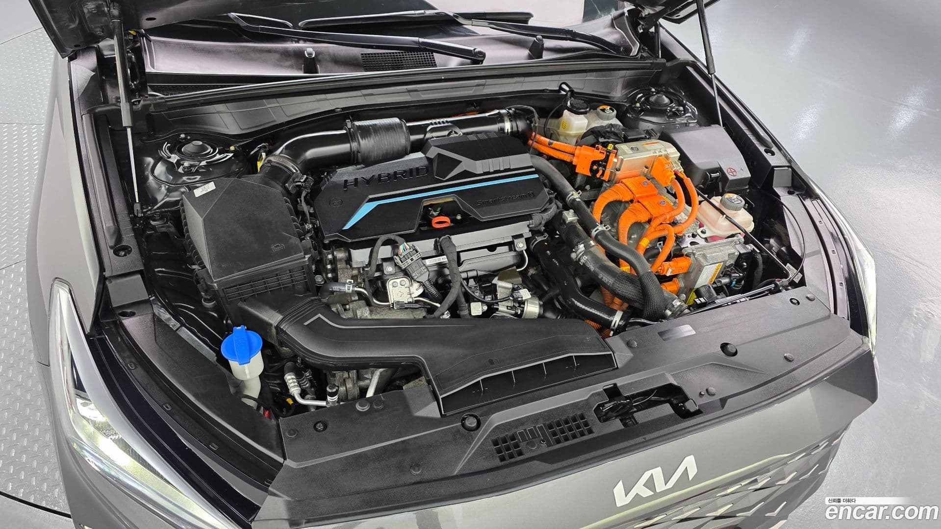 Main__Slider__Photo:K8 Kia 2021.9-5