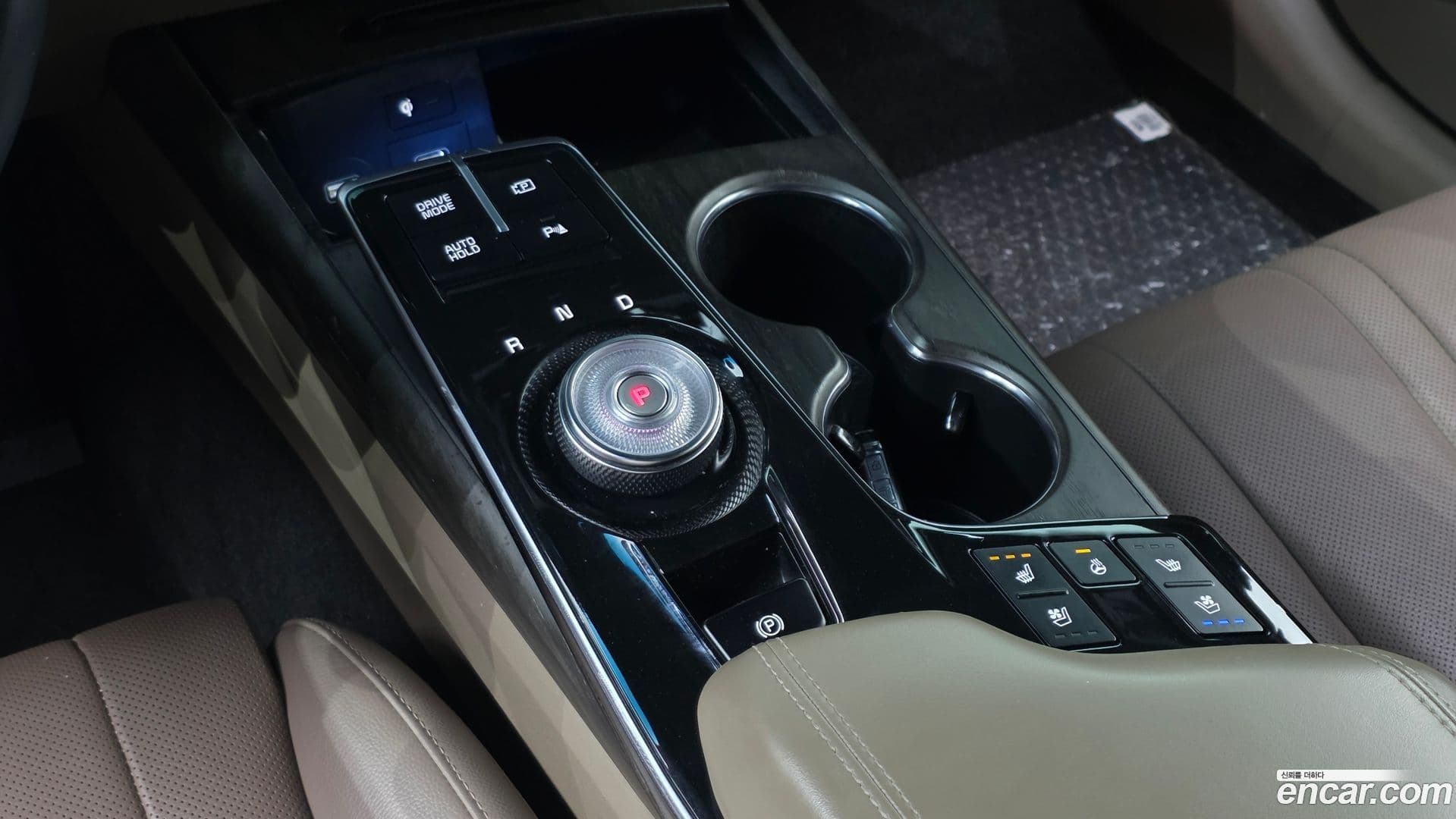 Main__Slider__Photo:K8 Kia 2021.9-8