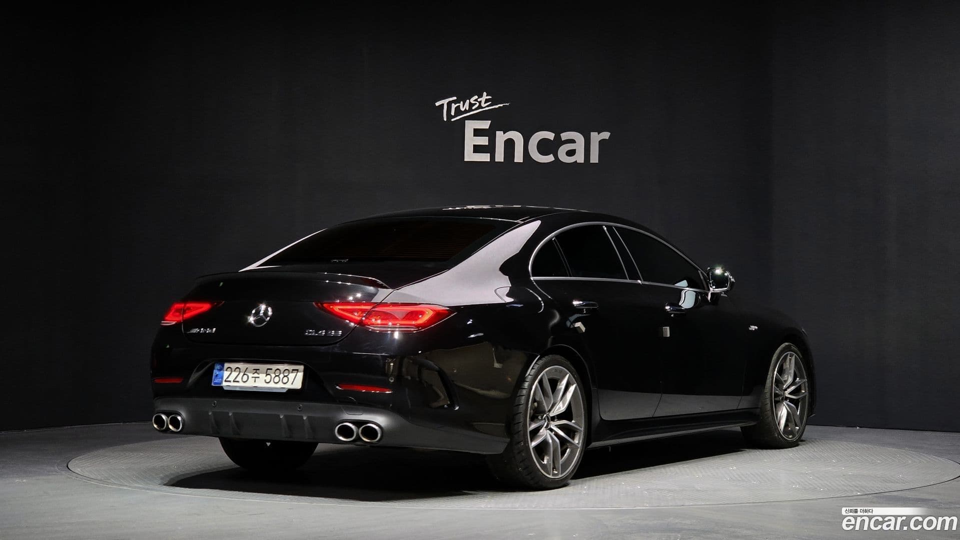 Main__Slider__Photo:CLS-Class Mercedes-Benz 2020.10-1