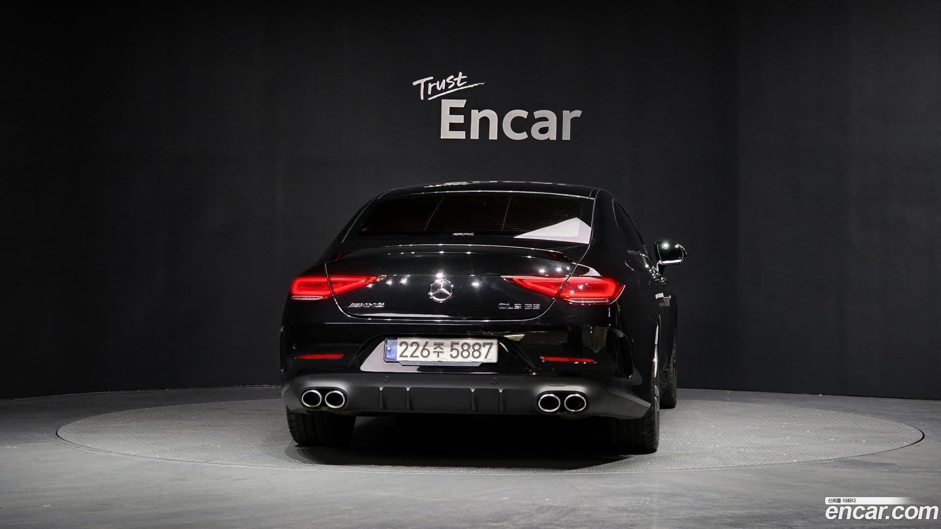 Main__Slider__Photo:CLS-Class Mercedes-Benz 2020.10-3