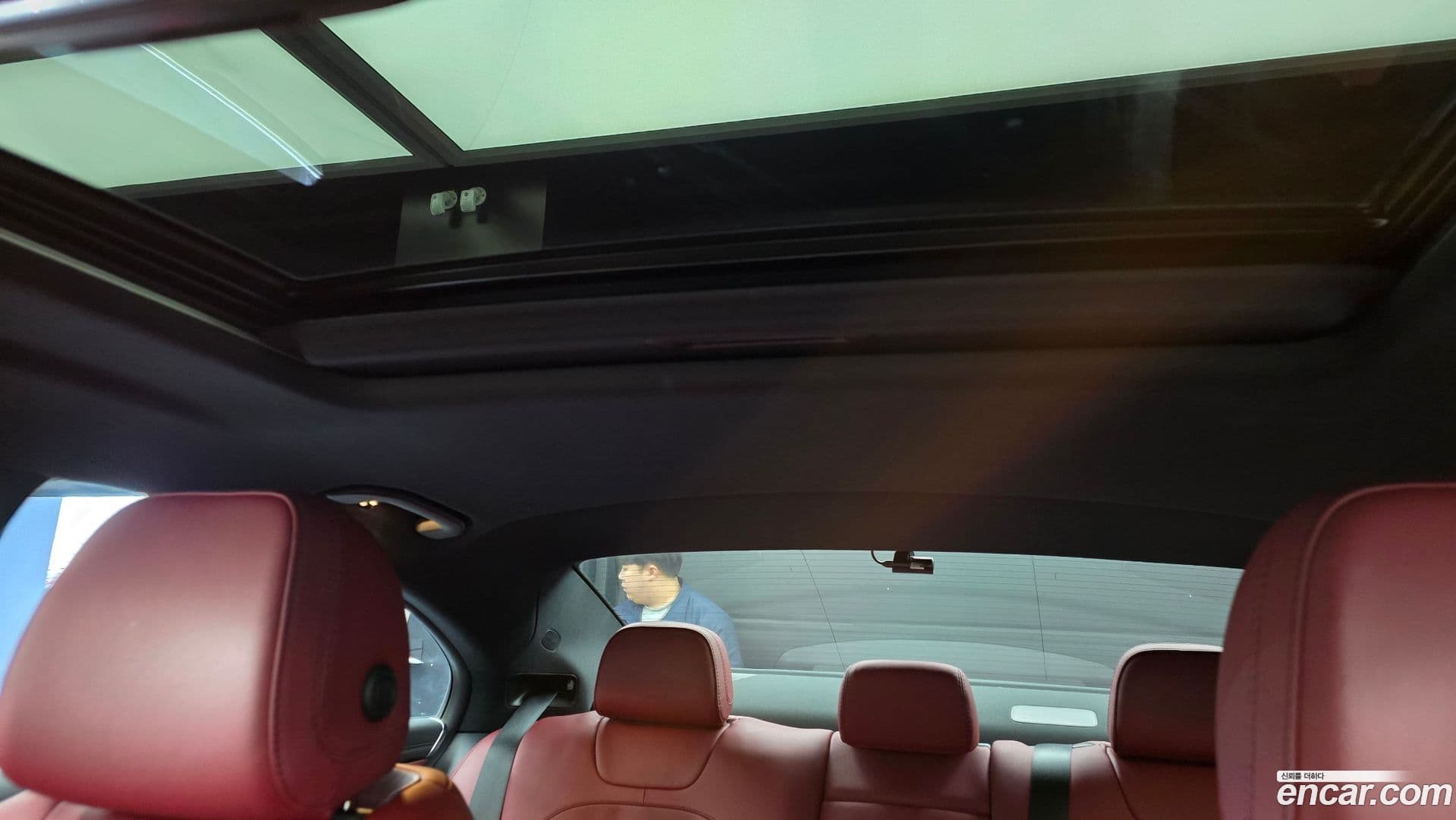 Main__Slider__Photo:CLS-Class Mercedes-Benz 2020.10-17