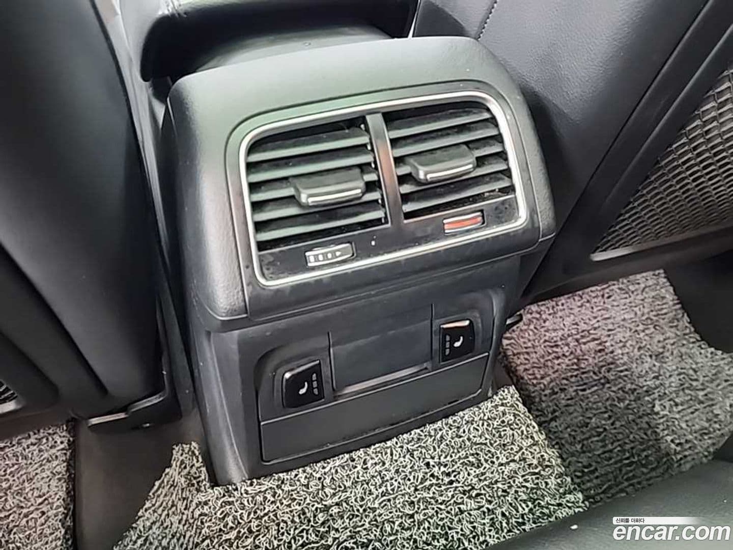 Main__Slider__Photo:Q5 Audi 2015.11-12