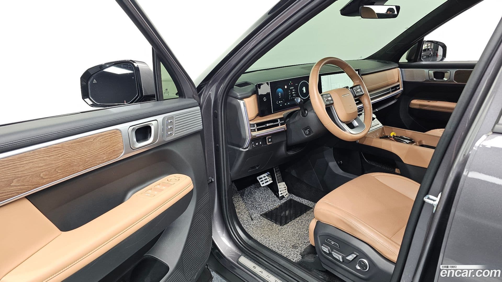 Main__Slider__Photo:Santafe Hyundai 2024.0-9