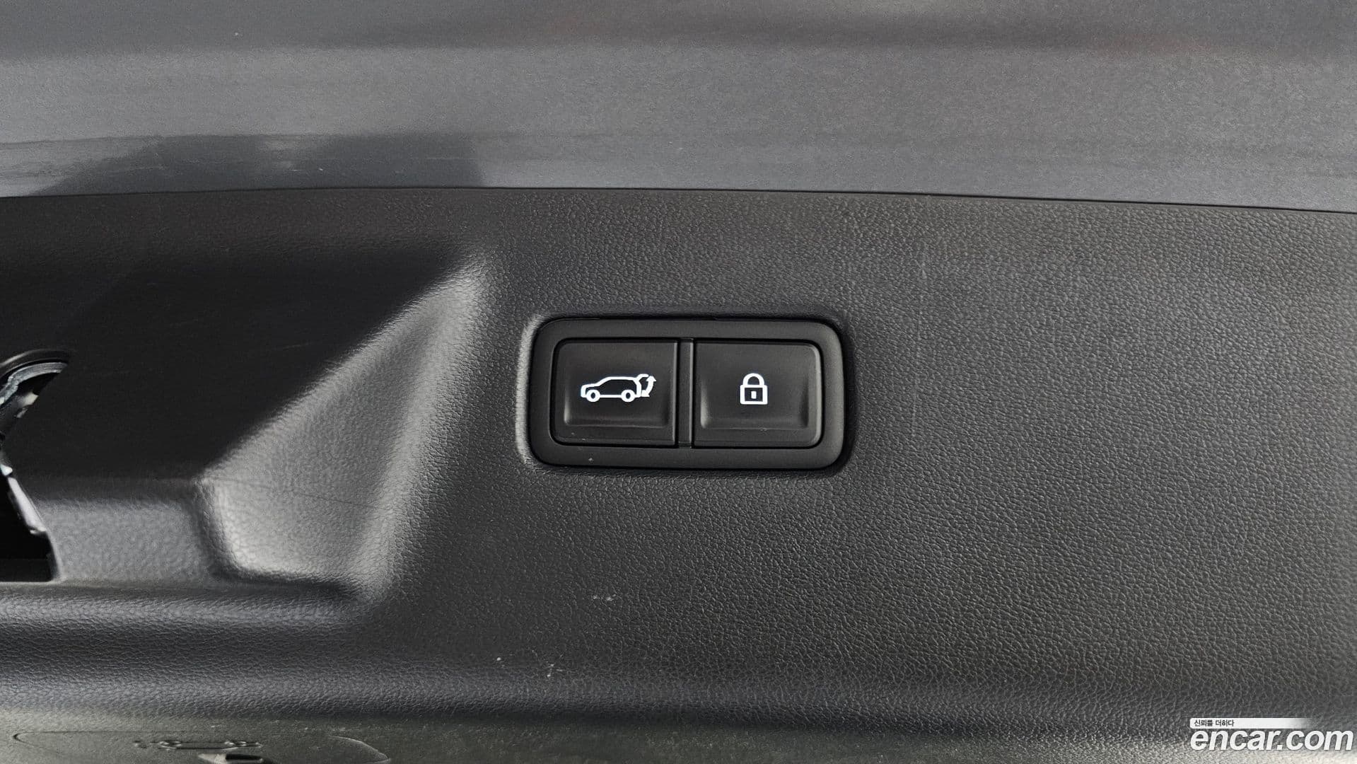 Main__Slider__Photo:Santafe Hyundai 2024.0-19