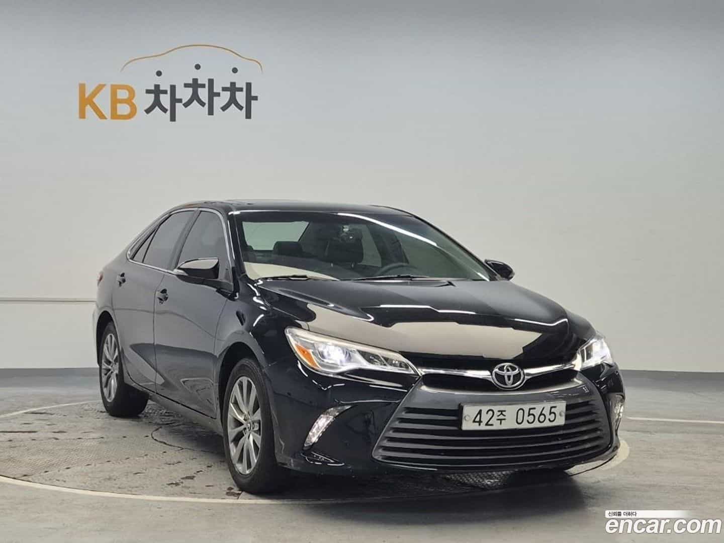 Camry Toyota 2015.10-OUTER-001