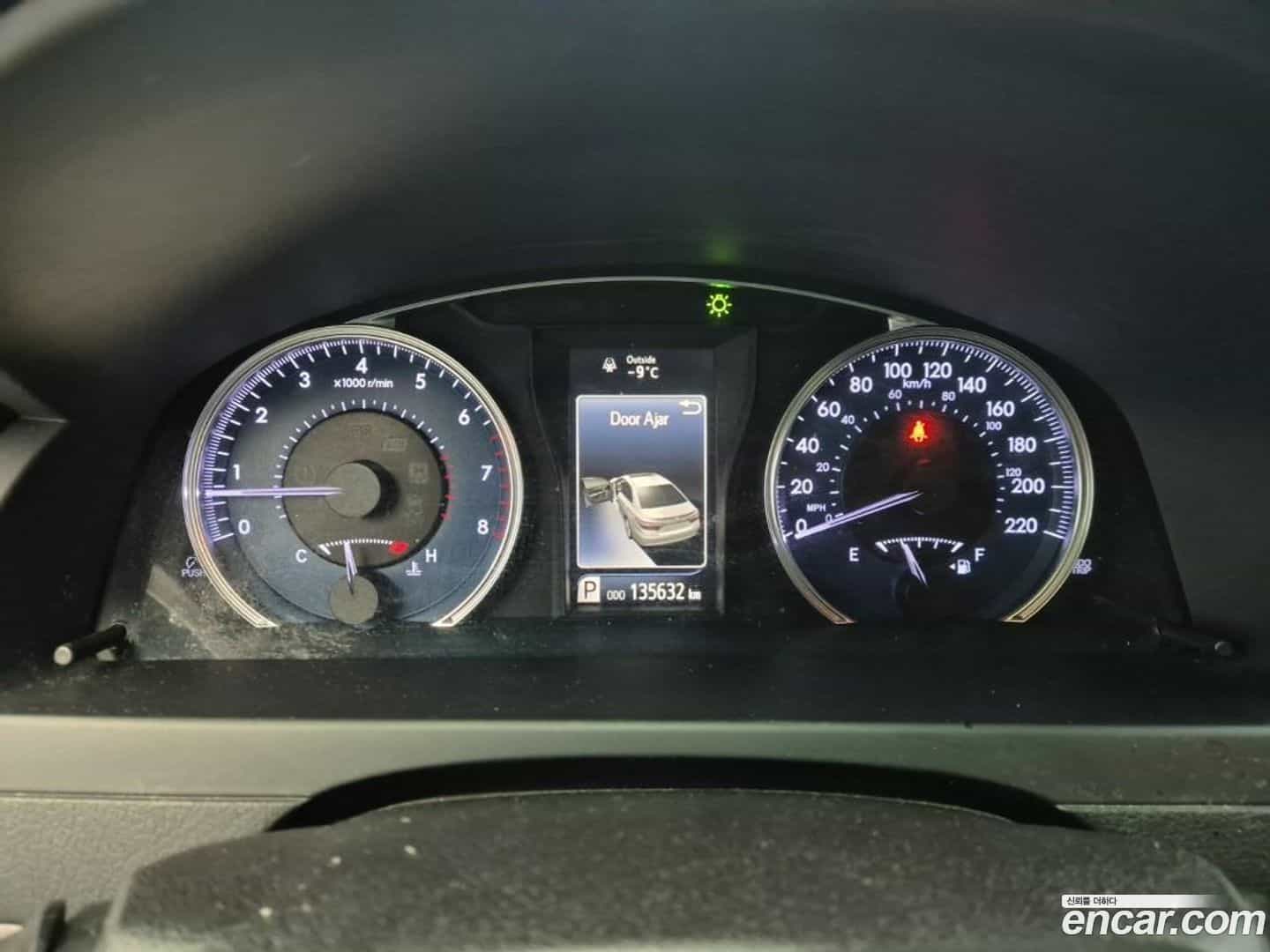 Camry Toyota 2015.10-INNER-006