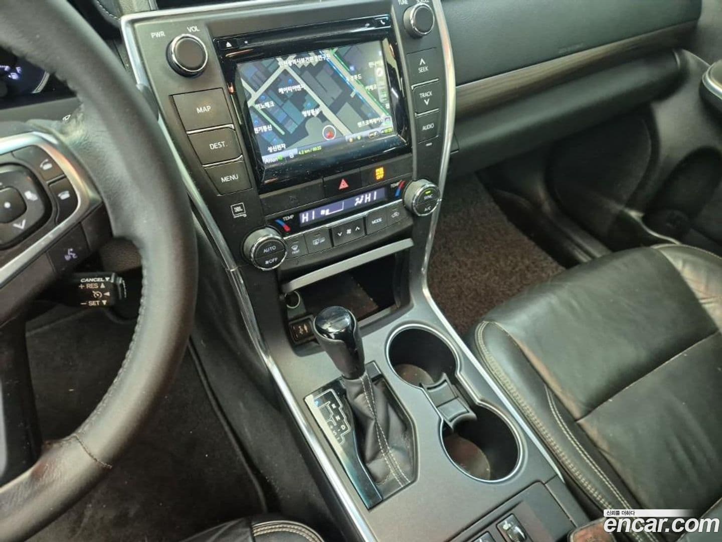 Main__Slider__Photo:Camry Toyota 2015.10-7