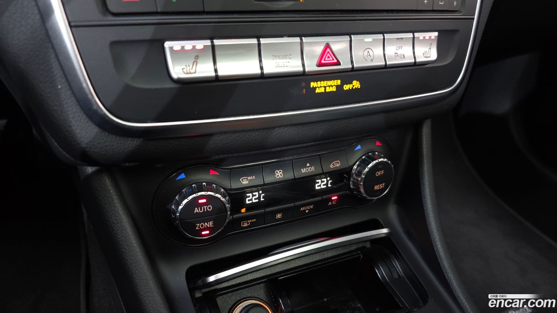 Main__Slider__Photo:GLA-Class Mercedes-Benz 2019.3-15