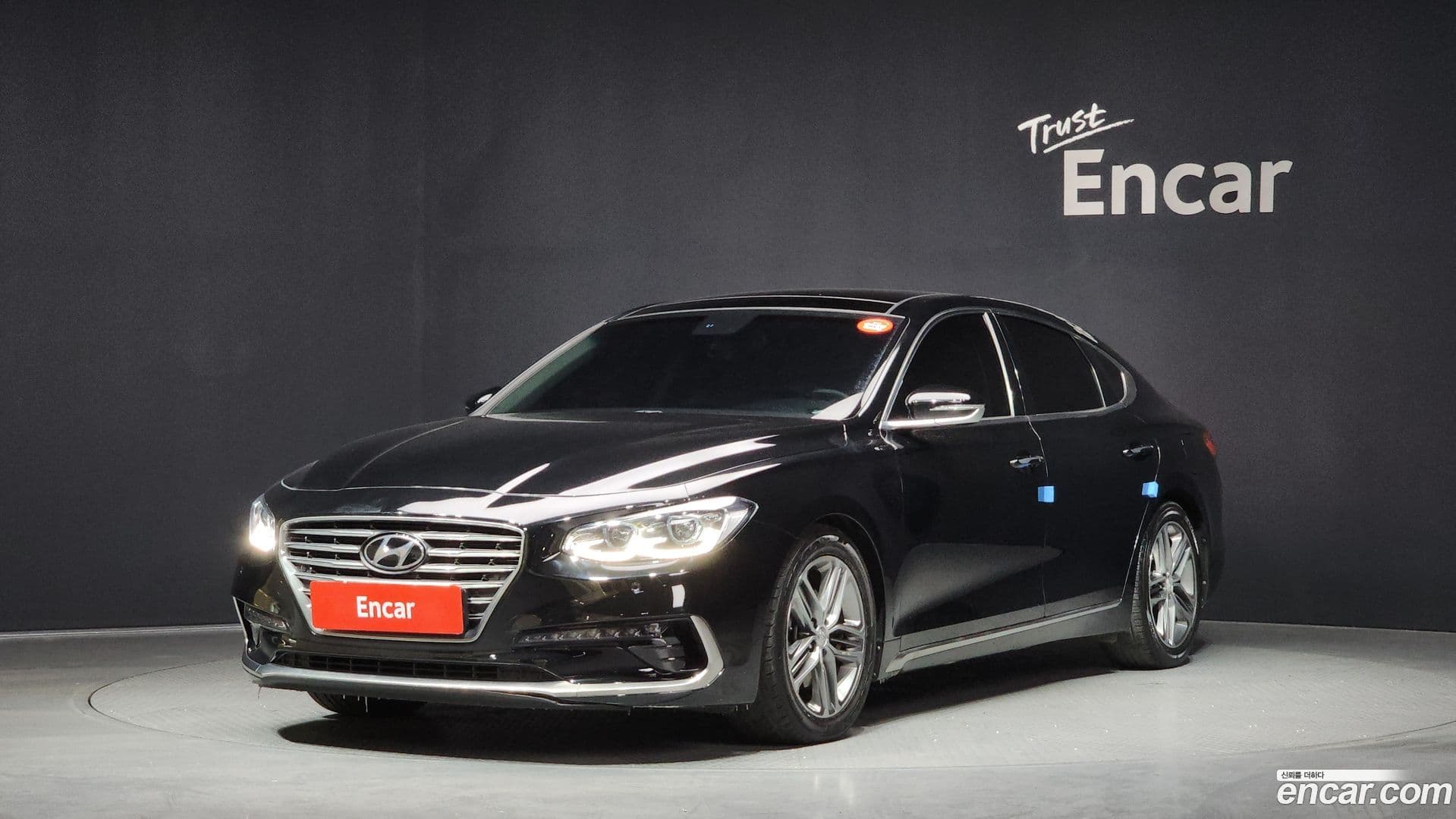 Main__Slider__Photo:Grandeur Hyundai 2016.11-0