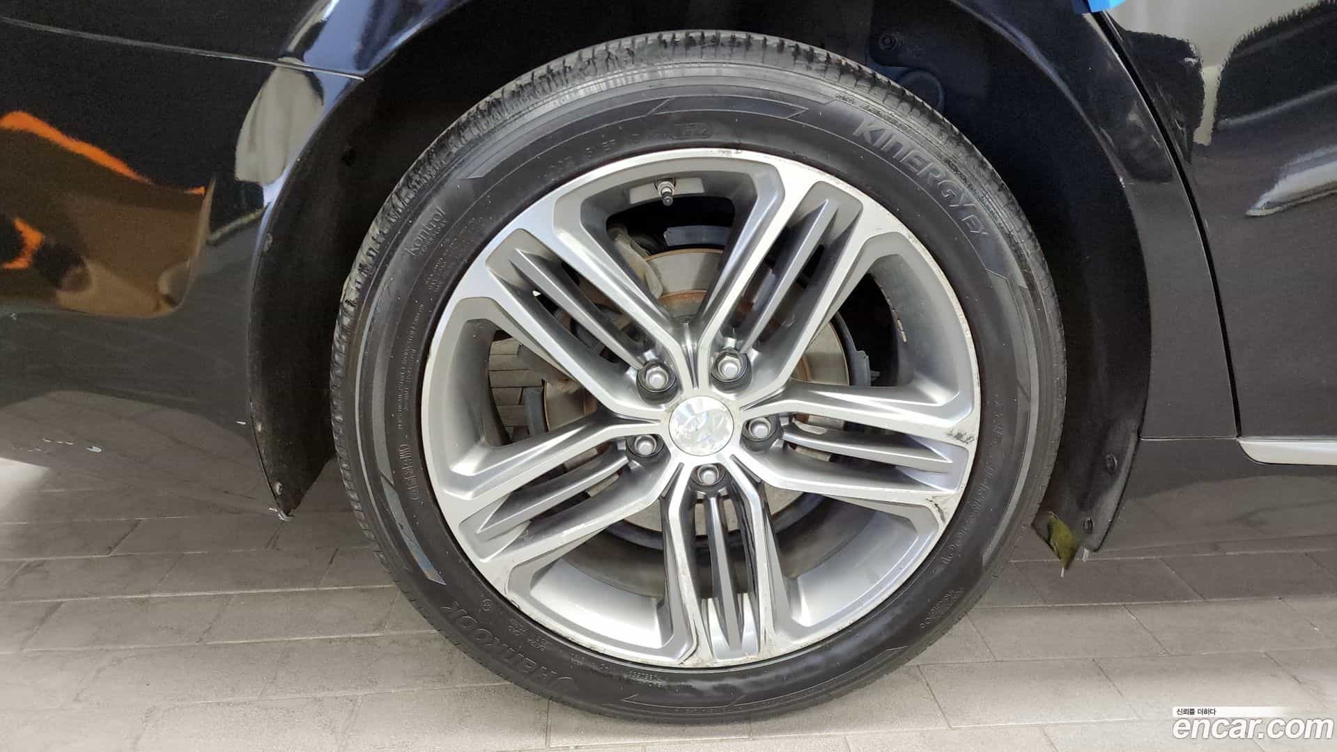 Grandeur Hyundai 2016.11-OUTER-005