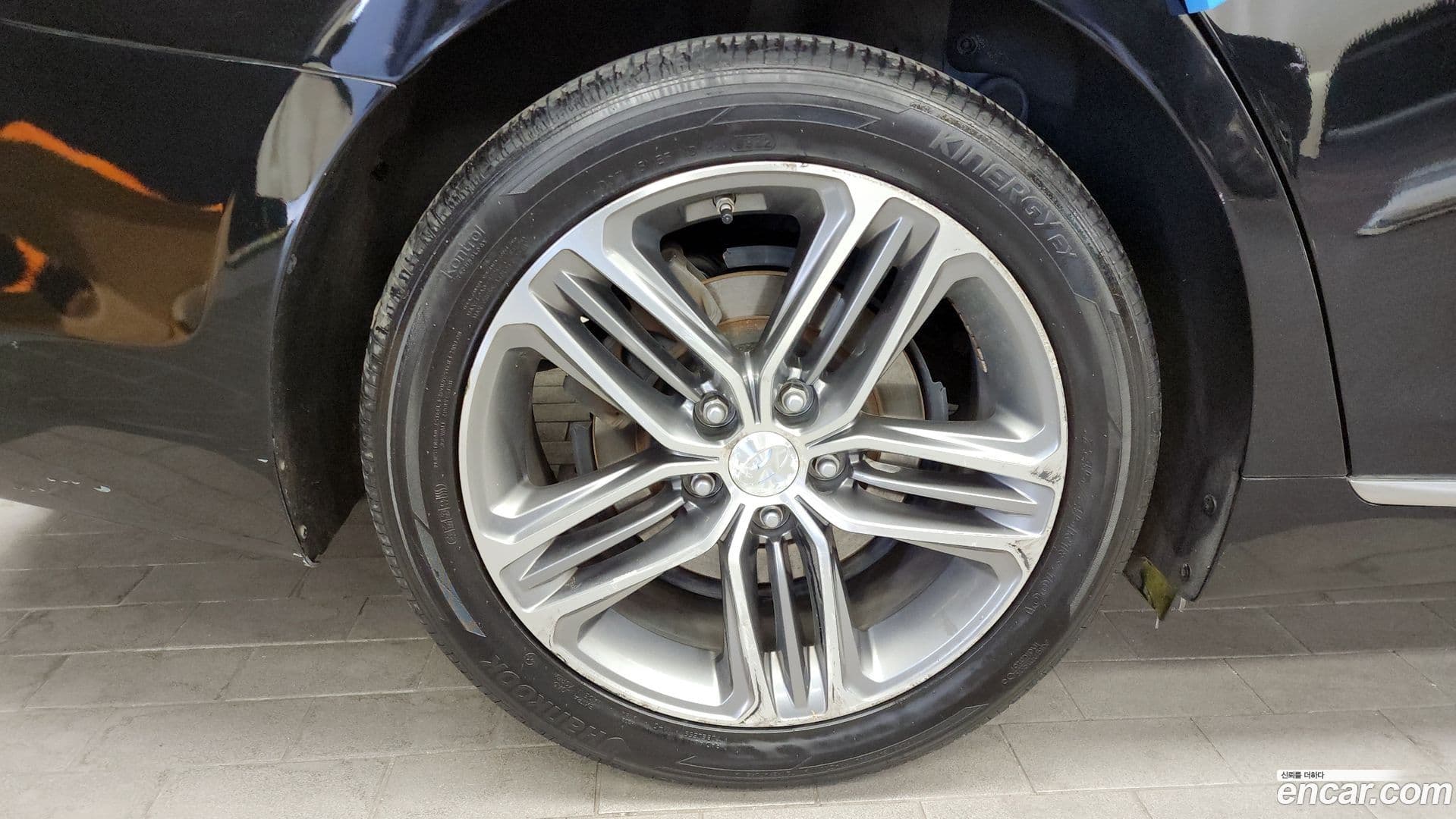 Main__Slider__Photo:Grandeur Hyundai 2016.11-4