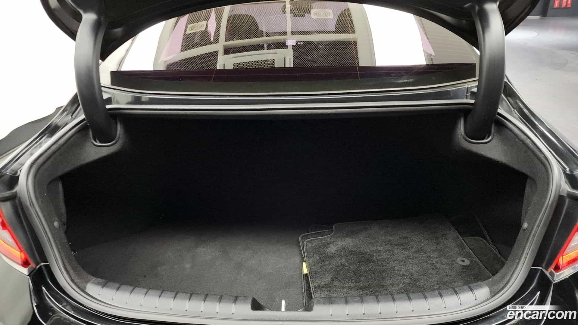 Grandeur Hyundai 2016.11-OPTION-024