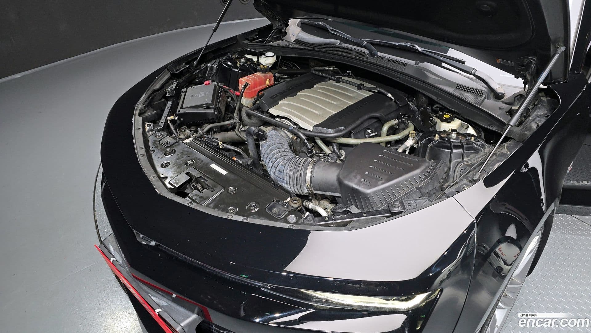 Main__Slider__Photo:Camaro ChevroletGMDaewoo 2016.9-5