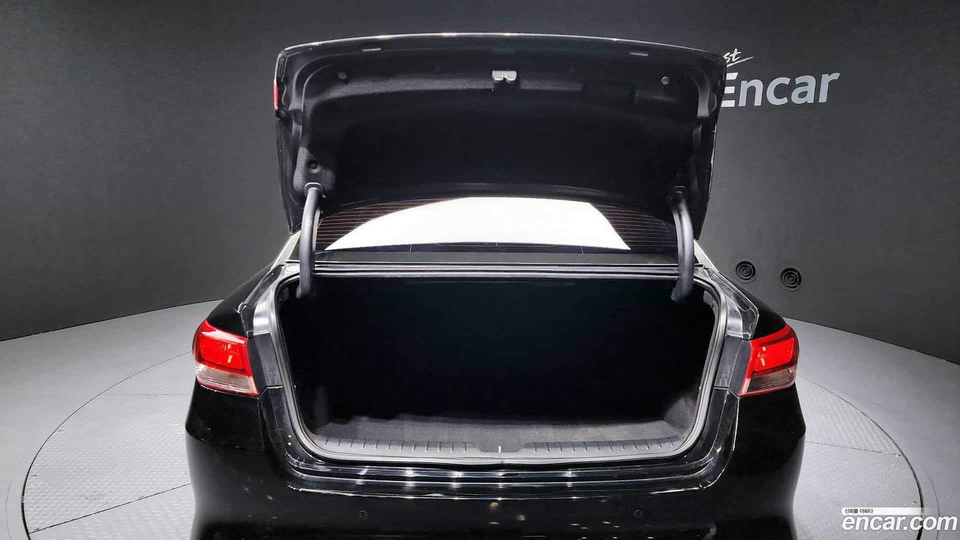 K5 Kia 2017.8-OPTION-024