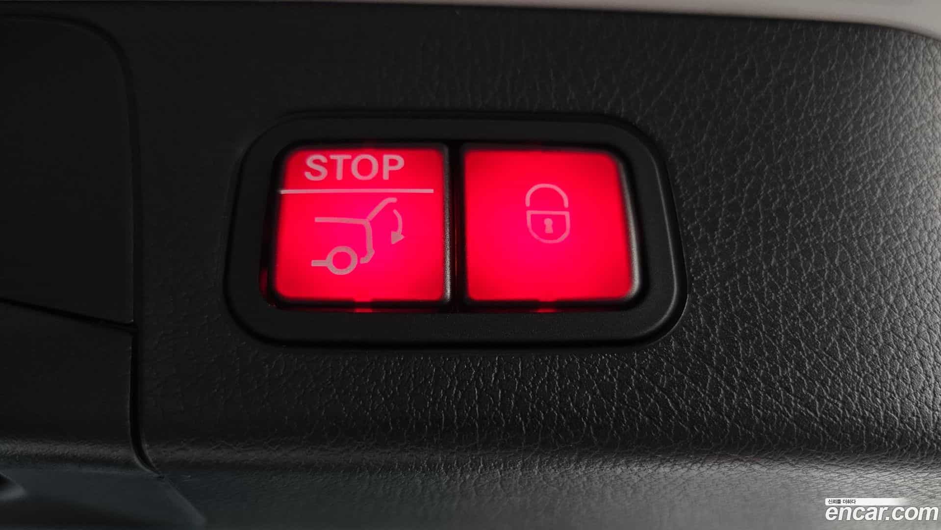 GLB-Class Mercedes-Benz 2022.9-OPTION-023