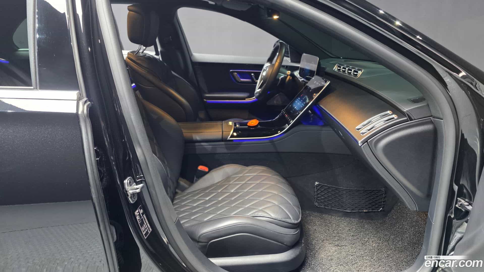 S-Class Mercedes-Benz 2022.8-OPTION-015