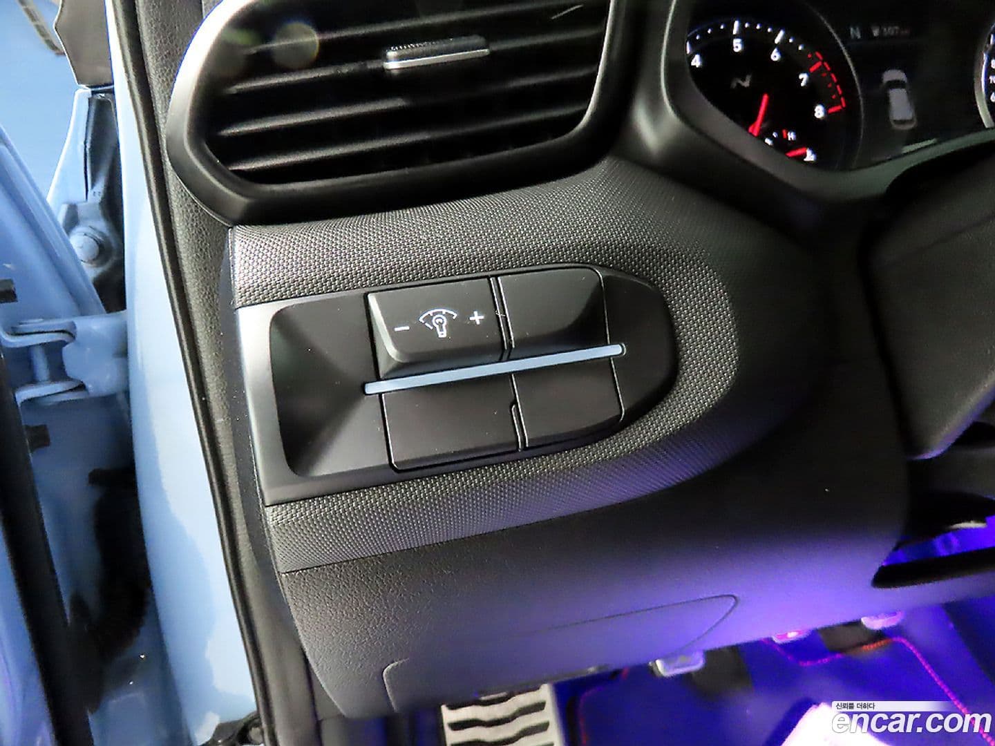 Main__Slider__Photo:Veloster Hyundai 2020.2-15