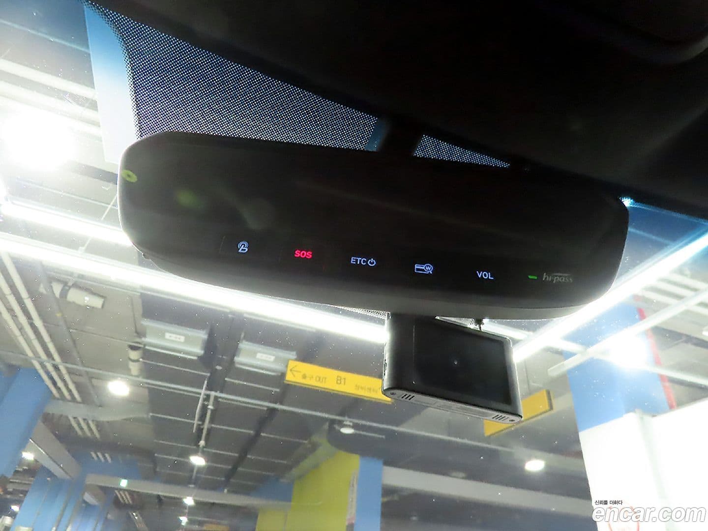 Main__Slider__Photo:Veloster Hyundai 2020.2-16