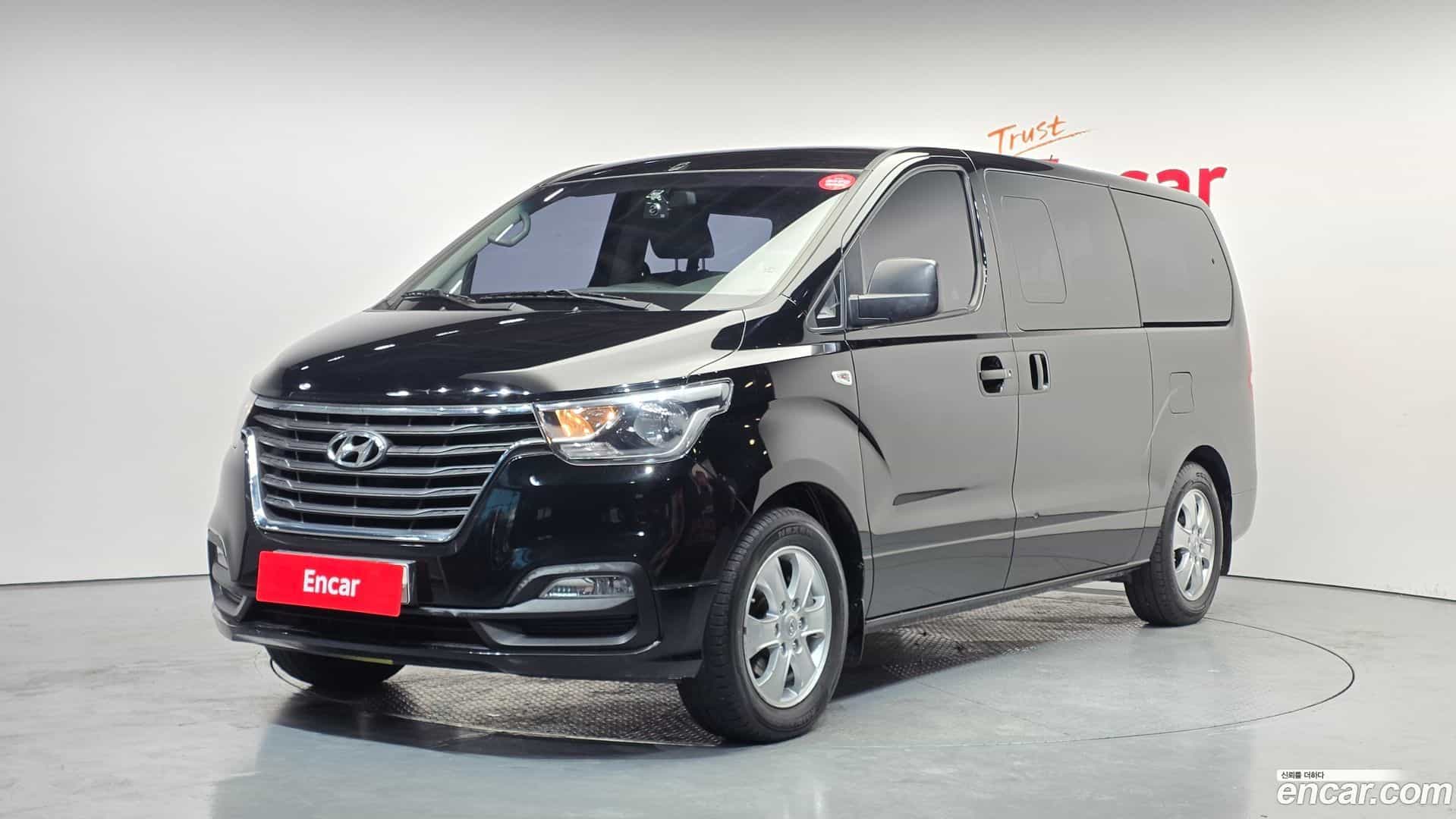 Starex Hyundai 2018.5-OUTER-001