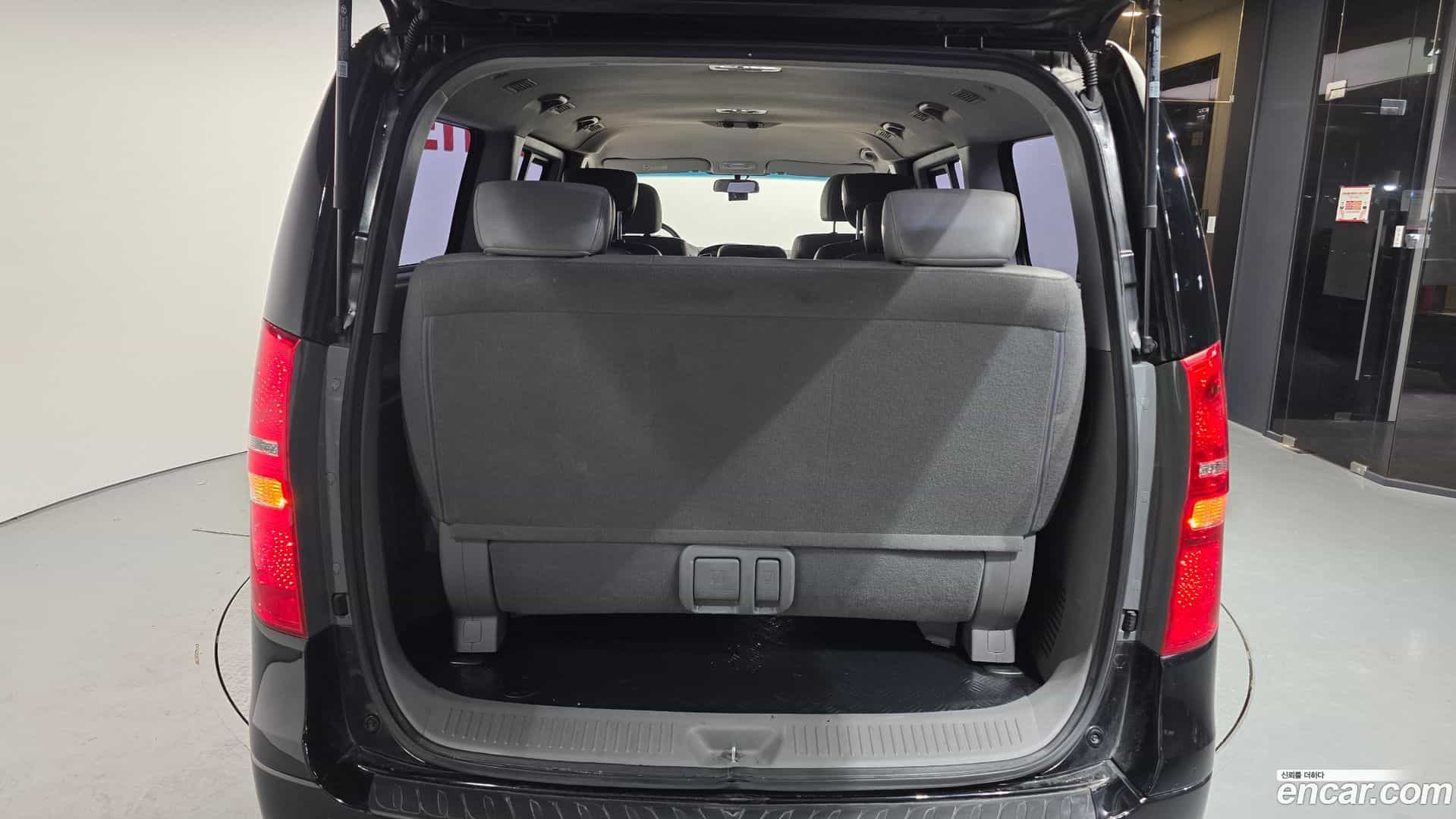 Starex Hyundai 2018.5-OPTION-024