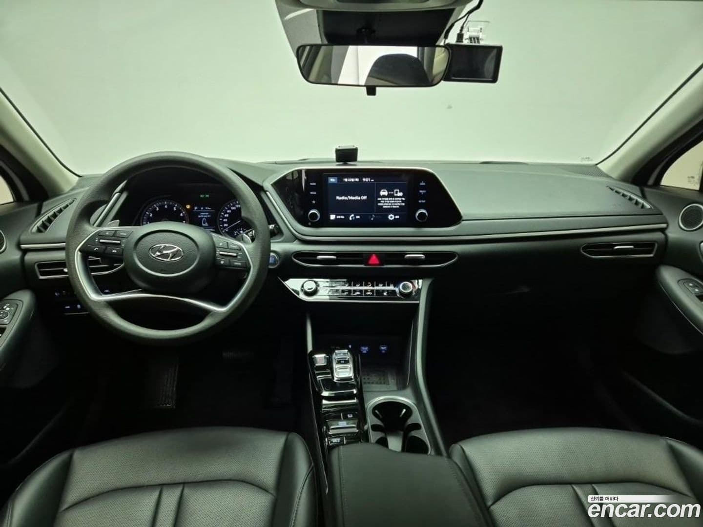 Main__Slider__Photo:Sonata Hyundai 2020.9-6