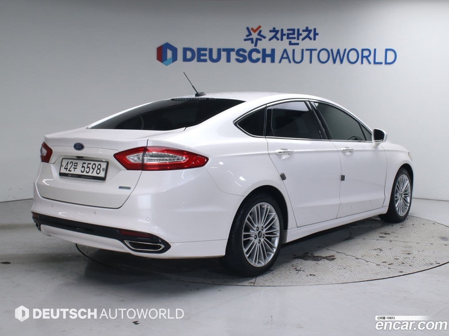 Main__Slider__Photo:Fusion Ford 2014.9-1