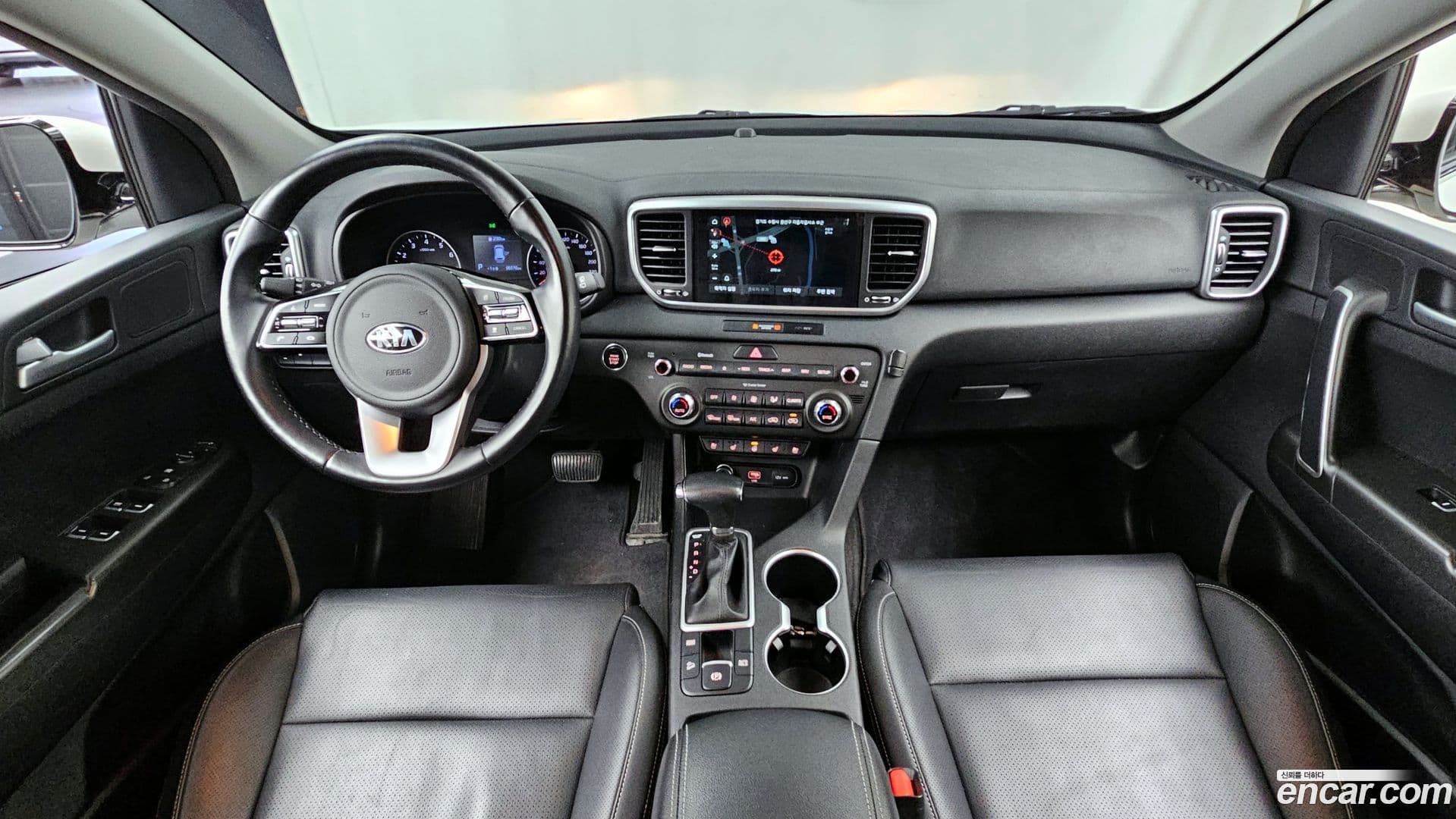 Main__Slider__Photo:Sportage Kia 2020.7-6